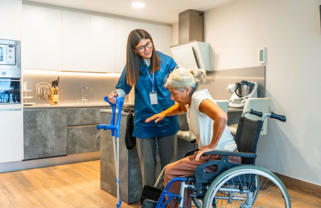 Allied health professional providing in-home physiotherapy support in Bellevue Hill Sydney